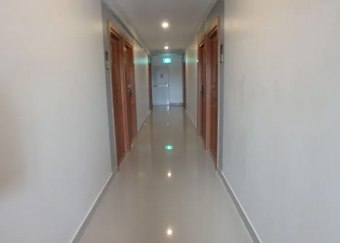 Don Mueang Place Hotel 4*