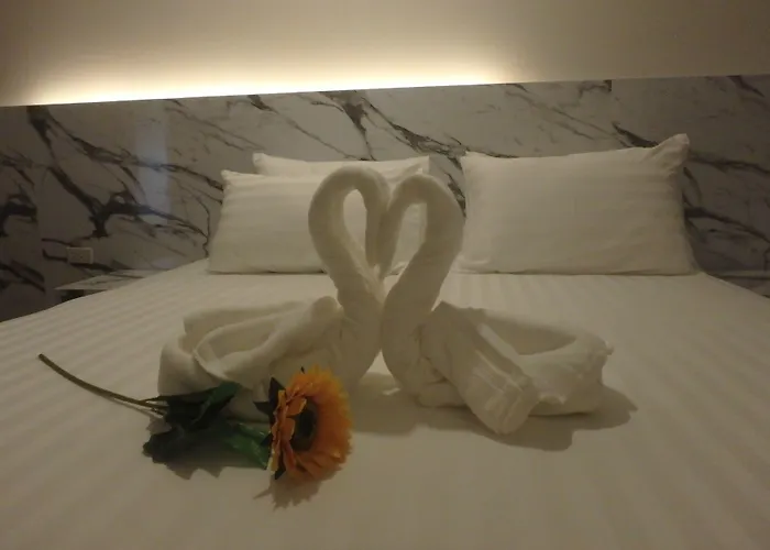 Don Mueang Place Hotel