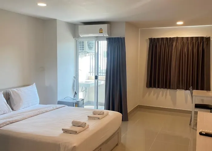 Don Mueang Place 4*